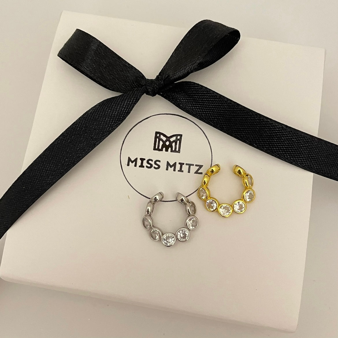 Ear Cuff "Nr. 8"