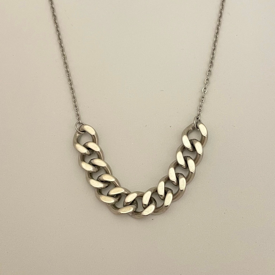 Collana "Catena"