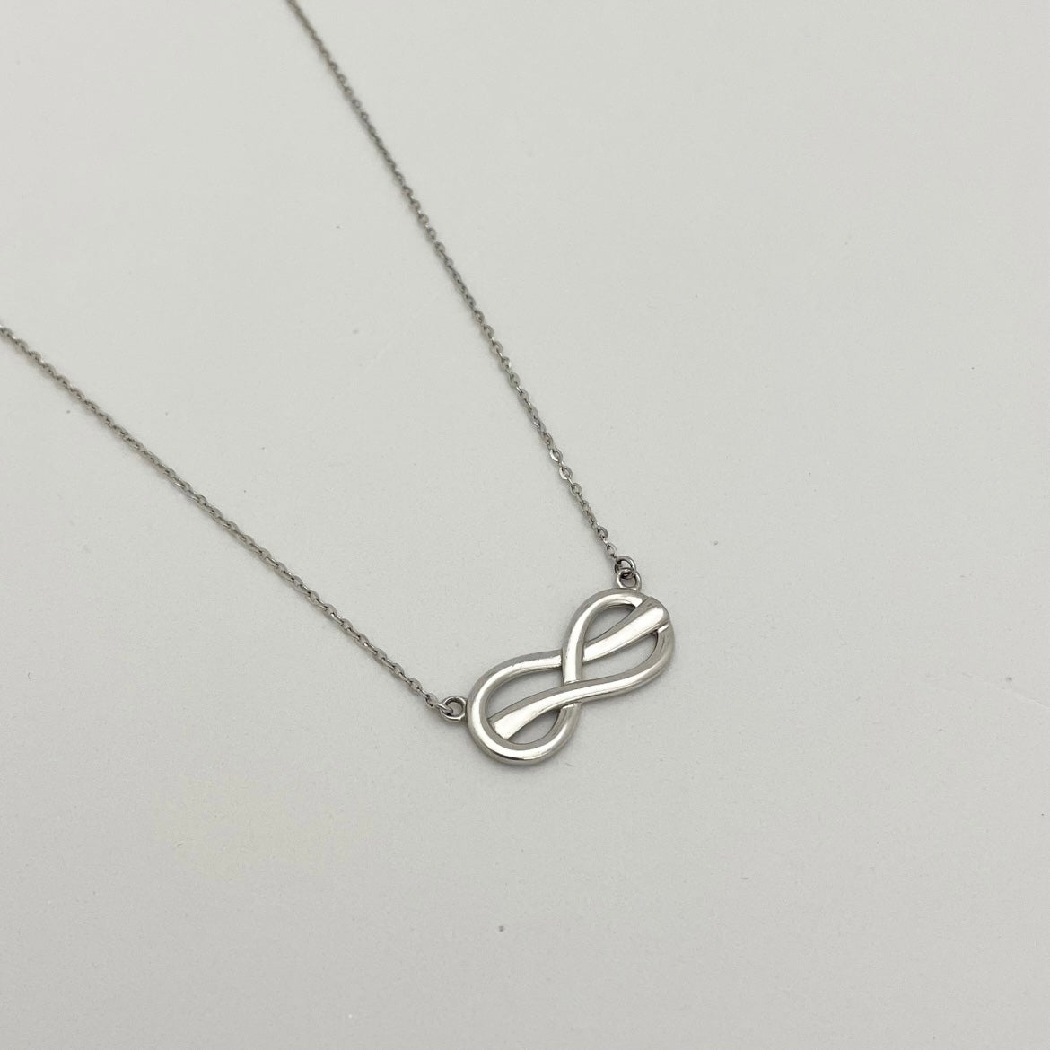 Collana "Infinity"