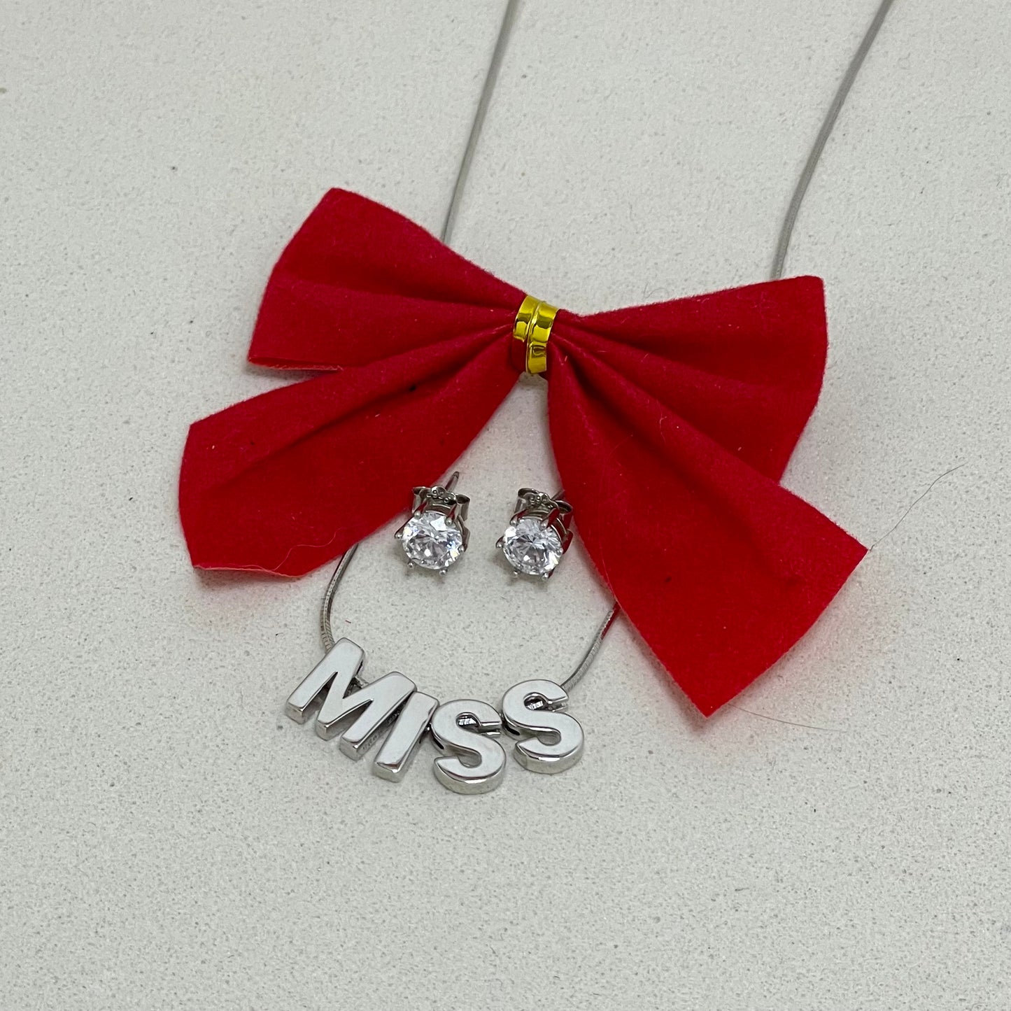 Collana “Miss”